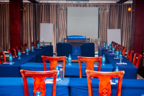 חדרי ישיבות / אולמי אירועים, Nyumbani hotels and Resorts in טנגה חדרי ישיבות / אולמי אירועים, Nyumbani hotels and Resorts in טנגה