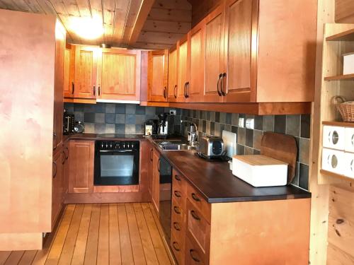 Létesítmények, Seaside 3-bedroom House in Svelgen Létesítmények, Seaside 3-bedroom House in Svelgen