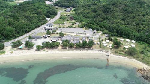 Pemandangan luar, 直島町ふるさと海の家 つつじ荘 -SeaSide Park Stay Tsutsujiso- (直島町ふるさと海の家 つつじ荘 -SeaSide Park Stay Tsutsujiso-) in Naoshima Pemandangan luar, 直島町ふるさと海の家 つつじ荘 -SeaSide Park Stay Tsutsujiso- (直島町ふるさと海の家 つつじ荘 -SeaSide Park Stay Tsutsujiso-) in Naoshima