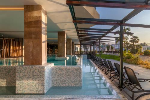 Zwembad, Enotel Magnólia in Madeira Island Zwembad, Enotel Magnólia in Madeira Island