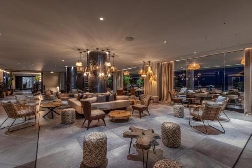 Lobby, Hotel Faro, a Lopesan Collection Hotel - Adults Only in Gran Canaria Lobby, Hotel Faro, a Lopesan Collection Hotel - Adults Only in Gran Canaria