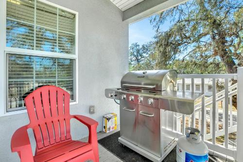 Pool House Rock - West Unit in Holiday (FL) Pool House Rock - West Unit in Holiday (FL)