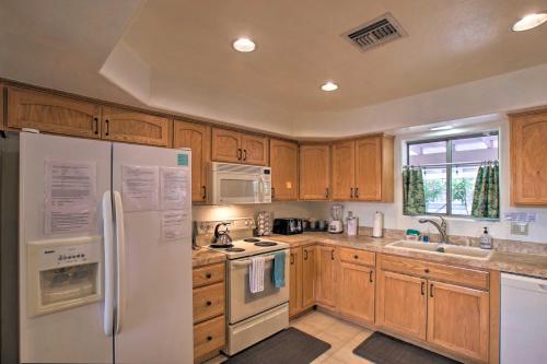 Phoenix Kick Back Corral with Outdoor Oasis! in Tramonto Phoenix Kick Back Corral with Outdoor Oasis! in Tramonto