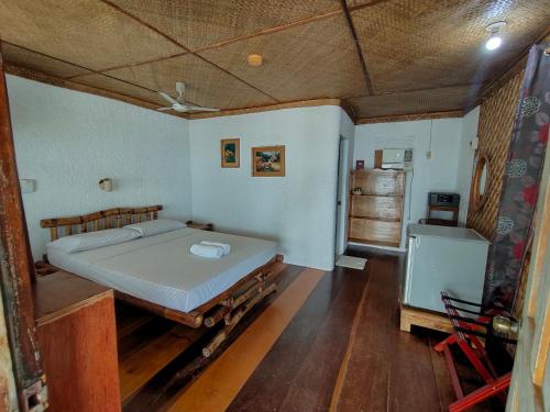 คอรัลเคย์รีสอร์ท, ไอเอ็นซี (Coral Cay Resort, Inc.) in เกาะซีกีคอร์ คอรัลเคย์รีสอร์ท, ไอเอ็นซี (Coral Cay Resort, Inc.) in เกาะซีกีคอร์