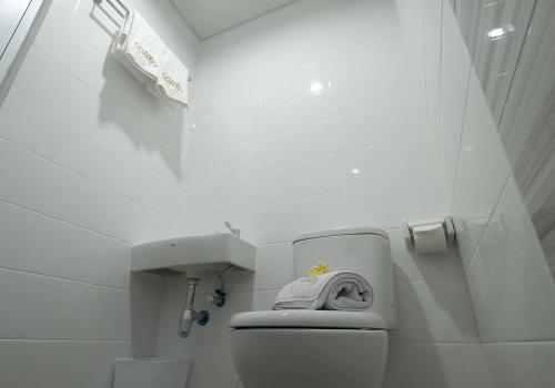 Łazienka, Cozzy Stay Semarang in Semarang Łazienka, Cozzy Stay Semarang in Semarang
