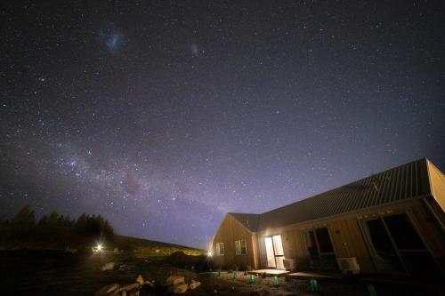 Skyrim Lodge in Lake Tekapo Skyrim Lodge in Lake Tekapo