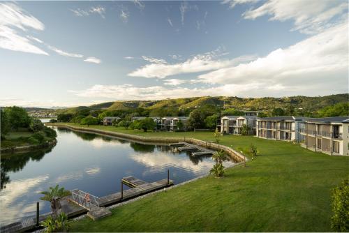 พายเรือแคนู, Premier Resort The Moorings, Knysna in คินส์น่า พายเรือแคนู, Premier Resort The Moorings, Knysna in คินส์น่า