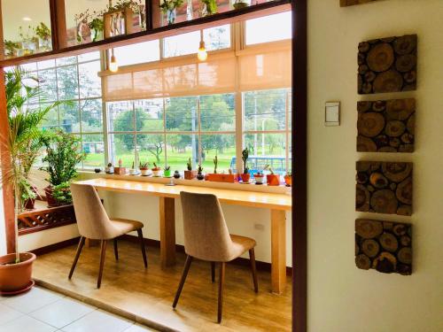 ห้องอาหาร, Quito Terrace in มาริสกัล ซูเคร ห้องอาหาร, Quito Terrace in มาริสกัล ซูเคร