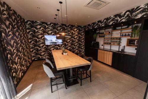 Pub/Lounge, Gr8 Hotel Oosterhout in Oosterhout Pub/Lounge, Gr8 Hotel Oosterhout in Oosterhout