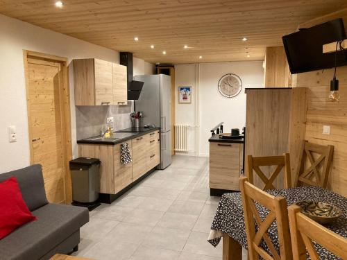 MyHome - Génépis 36 - Super T4 8 pax skis aux pieds - Val Claret (MyHome - Genepis 36 - Super T4 8 pax skis aux pieds - Val Claret) in Tignes MyHome - Génépis 36 - Super T4 8 pax skis aux pieds - Val Claret (MyHome - Genepis 36 - Super T4 8 pax skis aux pieds - Val Claret) in Tignes