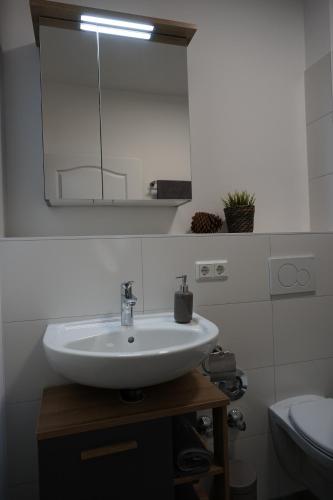 Food and beverages, 2nd Home Appartements 23 in Nieder-Olm Food and beverages, 2nd Home Appartements 23 in Nieder-Olm