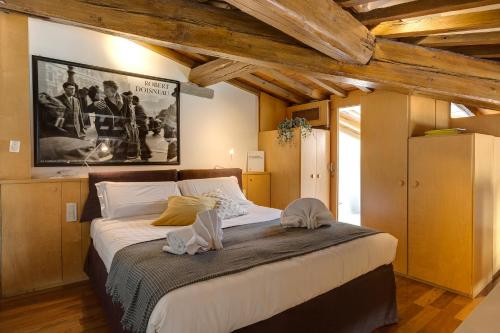 Beatrice Apartment by Mamo Florence