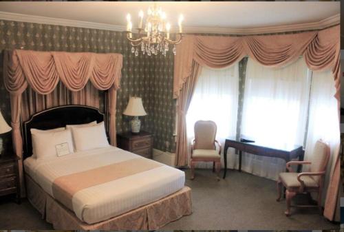 Hotel Majestic in Pacific Heights Hotel Majestic in Pacific Heights