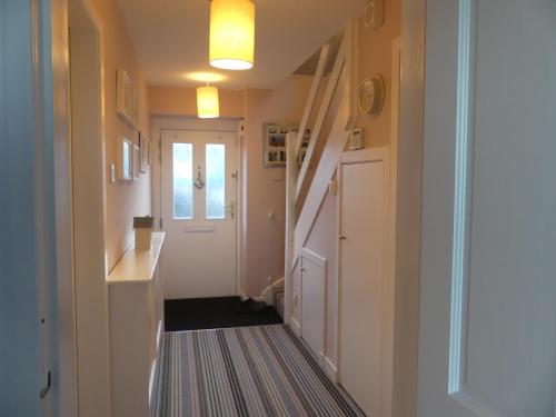 Entrance, Charming Cottage in North Berwick with Sea Views in North Berwick Entrance, Charming Cottage in North Berwick with Sea Views in North Berwick