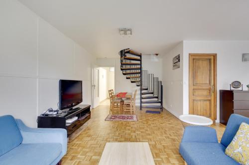 Chic house with babyfoot and gym in Guyancourt Chic house with babyfoot and gym in Guyancourt