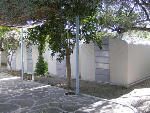 ระเบียง/ชานเรือน, Camping Koula in เกาะเพรอส ระเบียง/ชานเรือน, Camping Koula in เกาะเพรอส