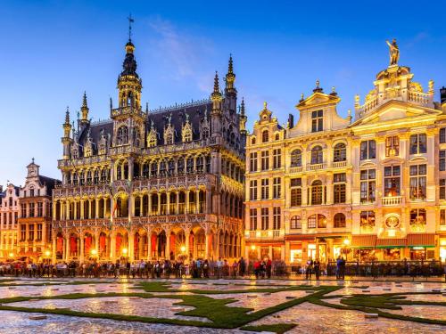 Holiday Inn Express - Brussels - Grand-Place - image 8