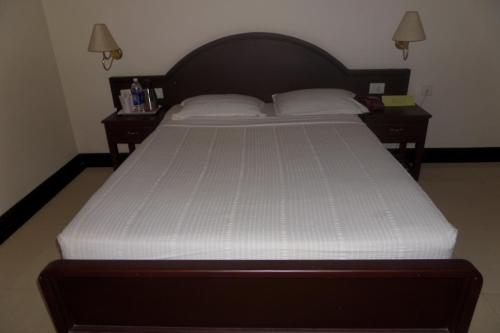 This photo about Hotel Elegance shared on HyHotel.com