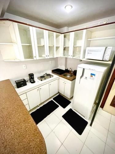 cuina, Flat vista mar com estacionamento incluído (Flat vista mar com estacionamento incluido) in Itaigara cuina, Flat vista mar com estacionamento incluído (Flat vista mar com estacionamento incluido) in Itaigara