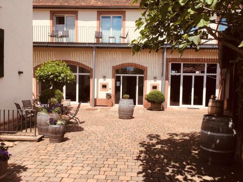 Exterior view, Rieslinghof in Wachenheim an der Weinstrasse Exterior view, Rieslinghof in Wachenheim an der Weinstrasse