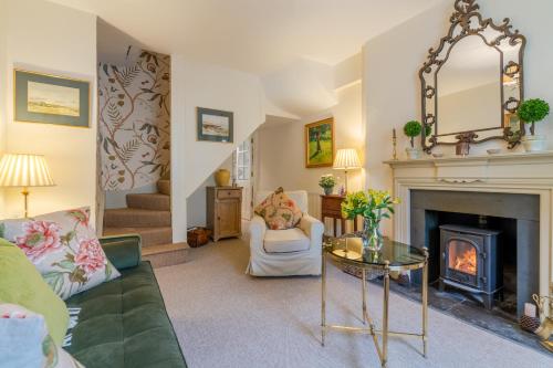 New Church Cottage in Tetbury New Church Cottage in Tetbury