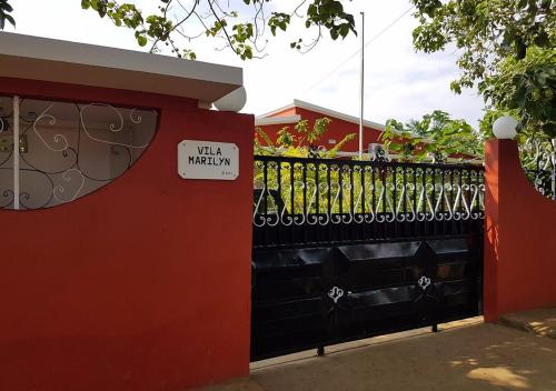 Entrance, Vila Marilyn in São Tomé Entrance, Vila Marilyn in São Tomé