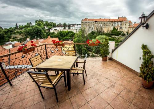 陽台/露台, 賽斯基克魯姆洛夫德沃夏克酒店 (Hotel Dvorak Cesky Krumlov) in 捷克克魯姆洛夫城中心 陽台/露台, 賽斯基克魯姆洛夫德沃夏克酒店 (Hotel Dvorak Cesky Krumlov) in 捷克克魯姆洛夫城中心
