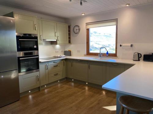 Ghillies Lodge Crianlarich in Killin Ghillies Lodge Crianlarich in Killin