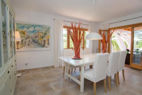 This photo about Cova Blanca shared on HyHotel.com