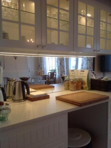 Cocina, Bed & Breakfast Villa Sedin in Harnosand Cocina, Bed & Breakfast Villa Sedin in Harnosand