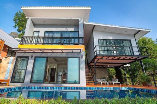 Koh Sirey Beachfront Pool Villa - 2 Bedrooms House in Koh Sirey Koh Sirey Beachfront Pool Villa - 2 Bedrooms House in Koh Sirey