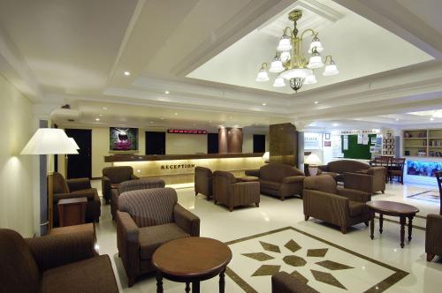 Лобби, Berjaya Praslin Resort in Сейшельские Острова Лобби, Berjaya Praslin Resort in Сейшельские Острова