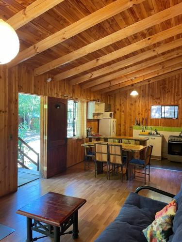 Entre Hualles y Pellines in Menetue Entre Hualles y Pellines in Menetue