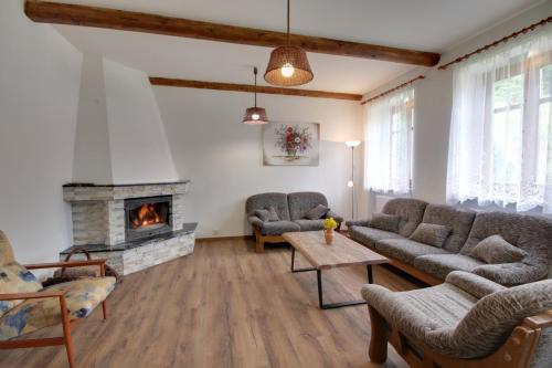 Chalupa Tomášek v blízkosti ski areálu (Chalupa Tomasek v blizkosti ski arealu) in Dolni Dvur Chalupa Tomášek v blízkosti ski areálu (Chalupa Tomasek v blizkosti ski arealu) in Dolni Dvur