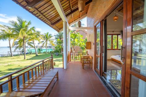 Balkon/teras, Lotus Home in Ham Ninh Balkon/teras, Lotus Home in Ham Ninh