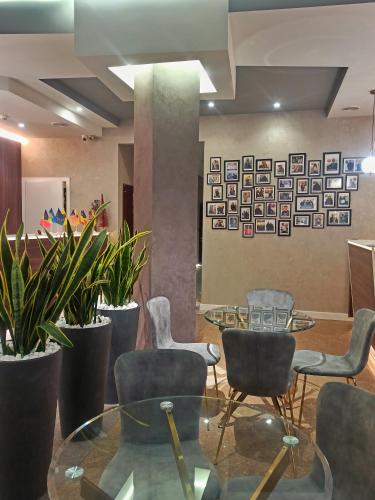 Lobby, Viva Hotel in Kharkiv Lobby, Viva Hotel in Kharkiv