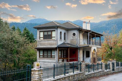 The Foxes - Modern 1BD apartment in the Forest in Megalo Chorio The Foxes - Modern 1BD apartment in the Forest in Megalo Chorio