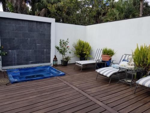 Naples' Hidden Gem in Νάπολη(Φλόριντα) Naples' Hidden Gem in Νάπολη(Φλόριντα)