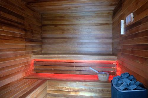 Sauna, Madame Vacances Hotel & Spa Le Mottaret in Meribel Sauna, Madame Vacances Hotel & Spa Le Mottaret in Meribel