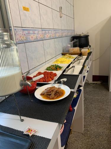Food and beverages, 清泉親子villa溜滑梯樂園 Homestay in Dongshan Township Food and beverages, 清泉親子villa溜滑梯樂園 Homestay in Dongshan Township