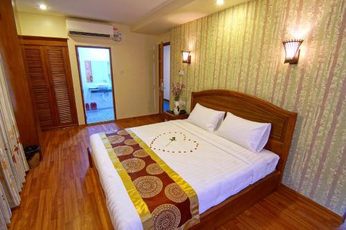 Royal Pearl Hotel in Mandalay Royal Pearl Hotel in Mandalay