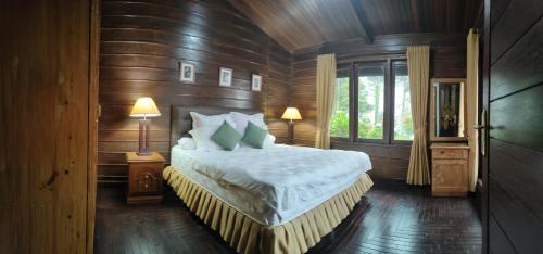 Villa Luhur Cisarua near Taman Safari Cisarua Villa Luhur Cisarua near Taman Safari Cisarua