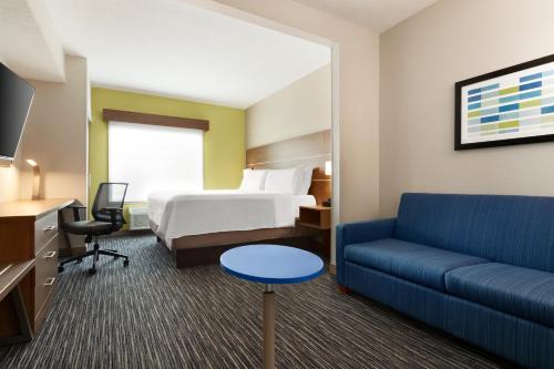 Holiday Inn Express Hotel & Suites Pembroke Pines Sheridan Street near Cracker Barrel Holiday Inn Express Hotel & Suites Pembroke Pines Sheridan Street near Cracker Barrel