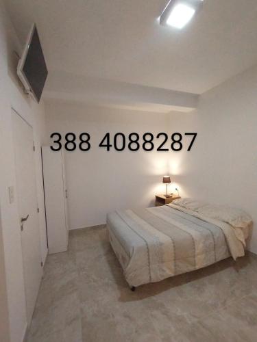 Habitación con baño privado en edificio 1er piso (Habitacion con bano privado en edificio 1er piso) in 바리오 알토 파디야 Habitación con baño privado en edificio 1er piso (Habitacion con bano privado en edificio 1er piso) in 바리오 알토 파디야