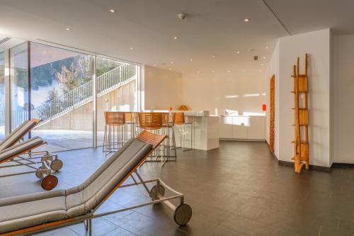 Swimming pool, Residenz Schooren des Alpes - Apartment SET - TOP 10 in Kappl Swimming pool, Residenz Schooren des Alpes - Apartment SET - TOP 10 in Kappl