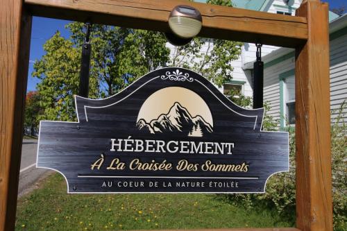 Bel appartement A la croisée des sommets (Bel appartement A la croisee des sommets) in Notre-Dame-Des-Bois (QC) Bel appartement A la croisée des sommets (Bel appartement A la croisee des sommets) in Notre-Dame-Des-Bois (QC)