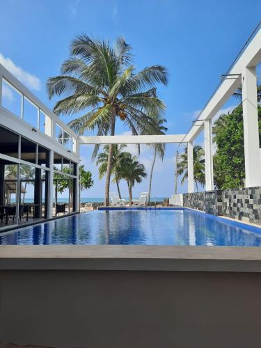 Saara Beach Hotel in Marawila Saara Beach Hotel in Marawila