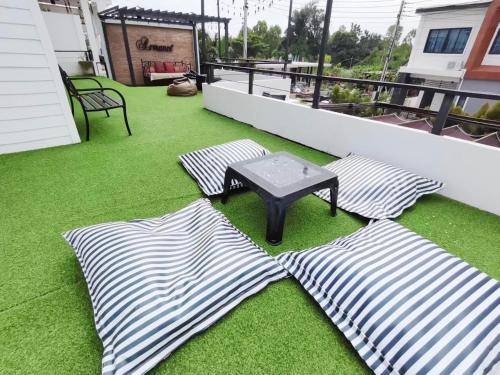 Namcha Private Pool Villa Huahin 4 Bedrooom With Pool Table BBQ & Karaoke in Bor Fai Namcha Private Pool Villa Huahin 4 Bedrooom With Pool Table BBQ & Karaoke in Bor Fai