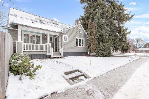 Blue Moose Downtown Home in Sandpoint (ID) Blue Moose Downtown Home in Sandpoint (ID)