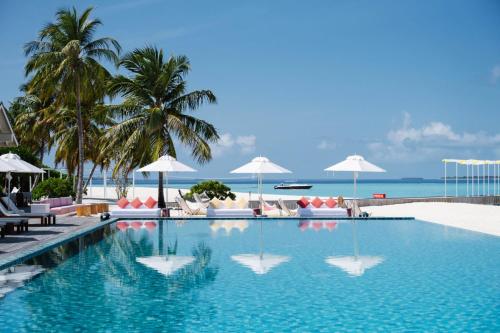 Swimming pool, The Standard, Huruvalhi Maldives in Raa Atoll Swimming pool, The Standard, Huruvalhi Maldives in Raa Atoll